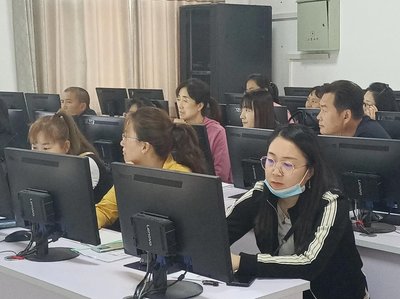 西安歐亞學(xué)院發(fā)揮電商產(chǎn)學(xué)研優(yōu)勢(shì)，助力清澗縣青年網(wǎng)絡(luò)創(chuàng)業(yè)